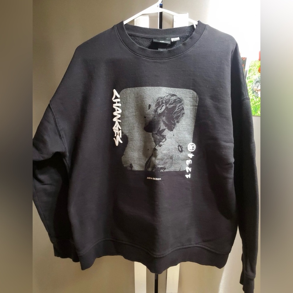 H&M Justin Bieber Sweatshirt